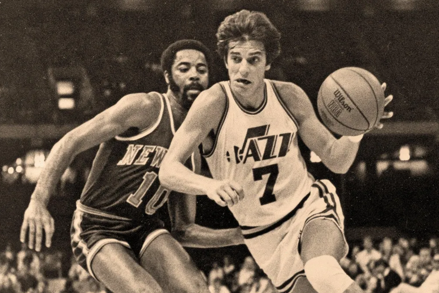 The Note: The history of the Utah Jazz's Purple Mountains