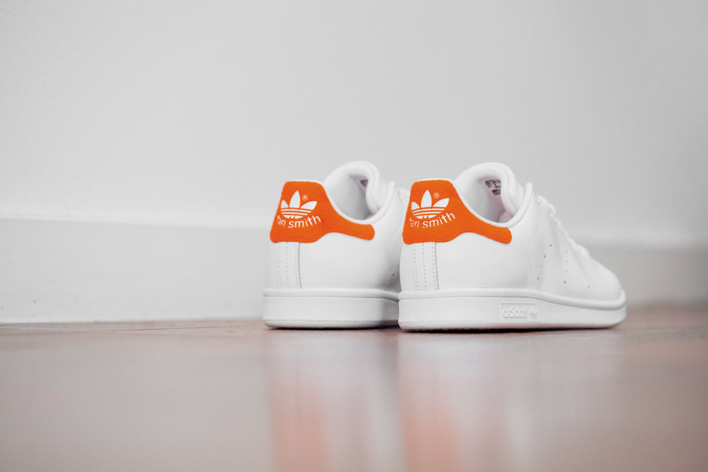 stan smith scratch orange