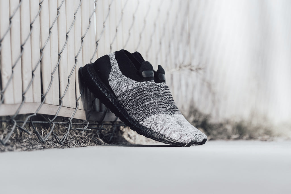 adidas laceless oreo