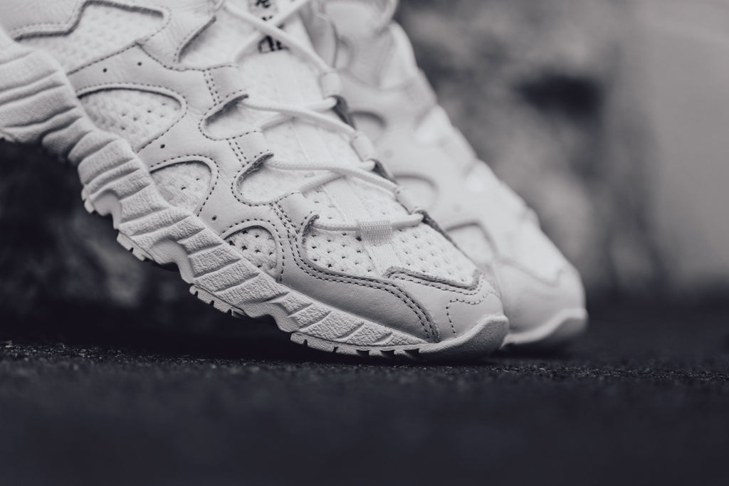 asics gel mai knit white