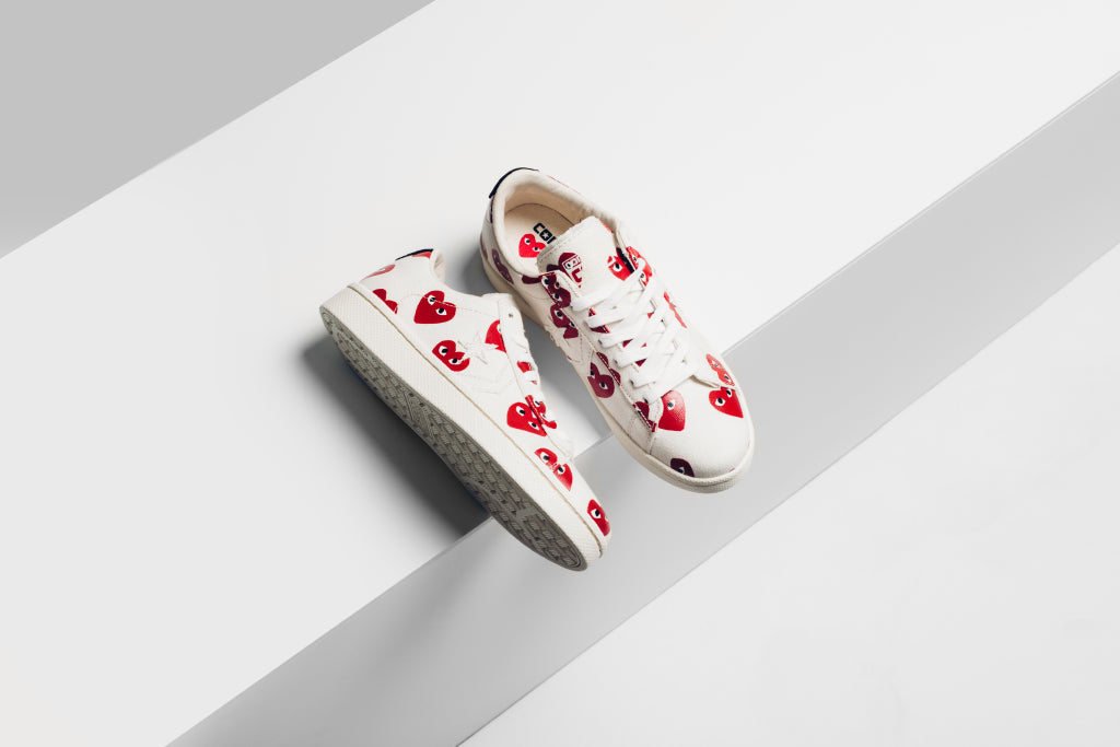 comme des garçons play x converse pro leather collection