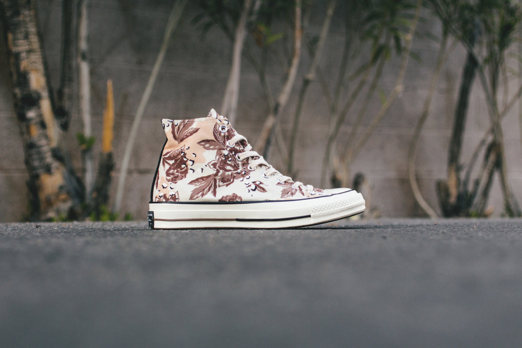 camo converse with rose