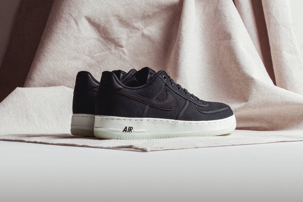 air force 1 low retro qs cnvs