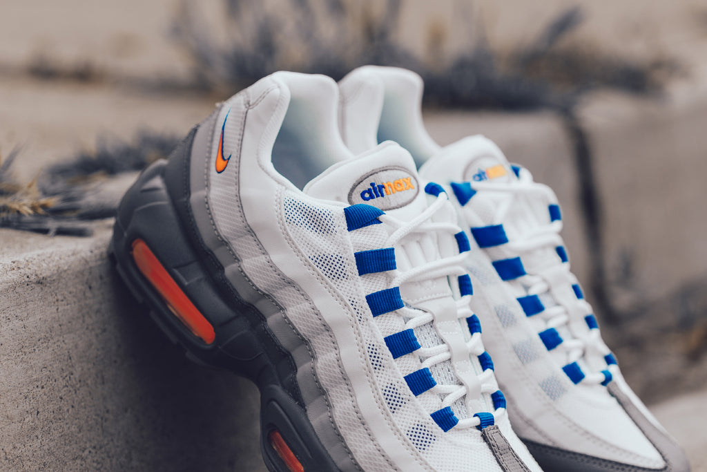 Nike Max Essential "Cool Grey/Total Orange" Available Now –