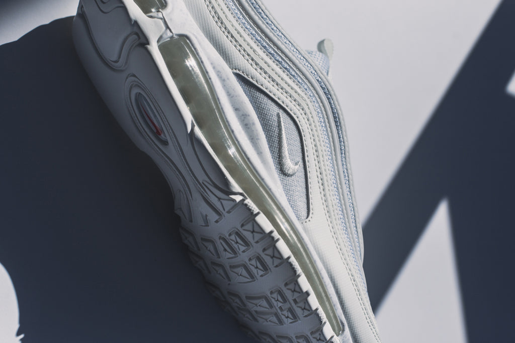 nike air max 97 summit white football grey