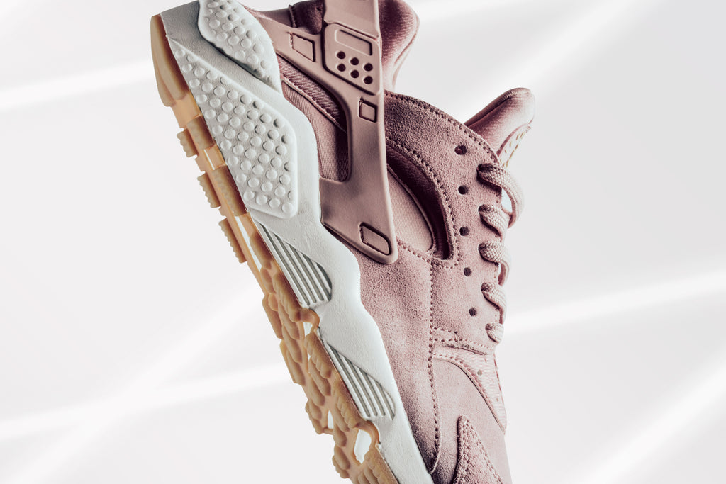 nike huarache run sd particle pink