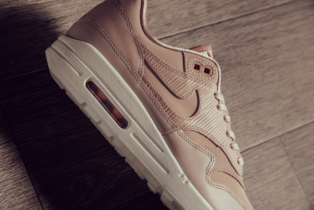 air max 1 premium particle beige