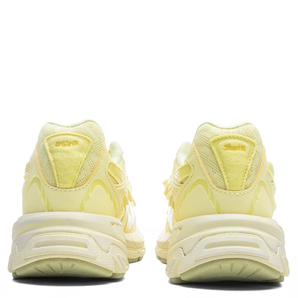 Women's Puma x Collina Strada Velophasis - Vintage Yellow