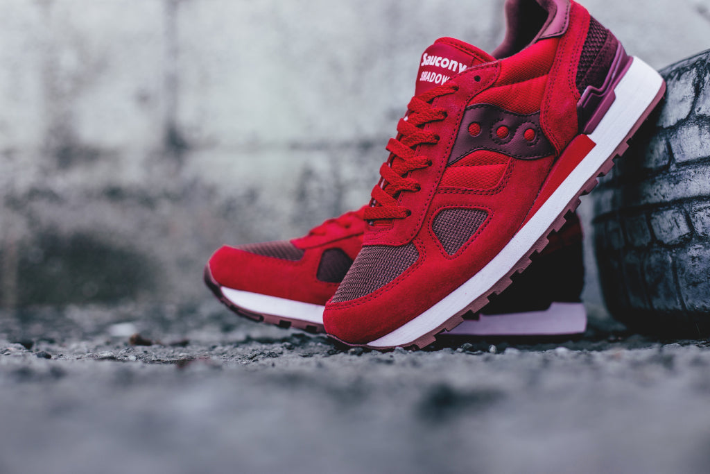 saucony shadow red