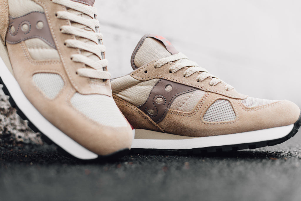 saucony shadow beige