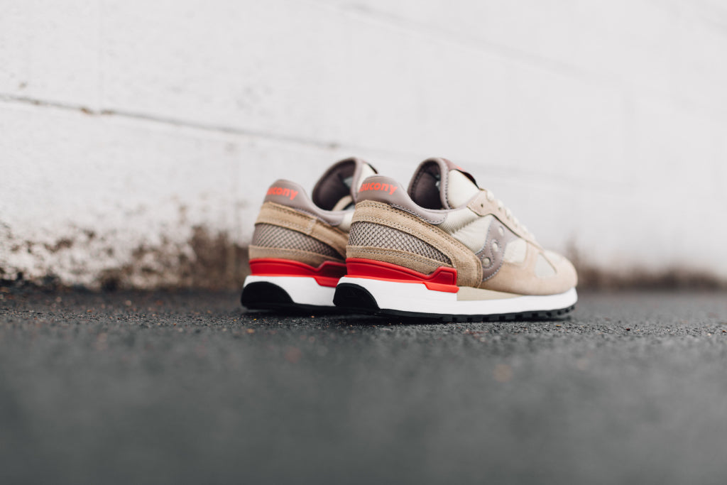 saucony shadow beige red