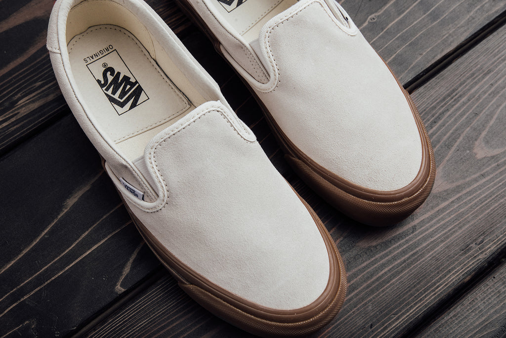 vans slip on white gum