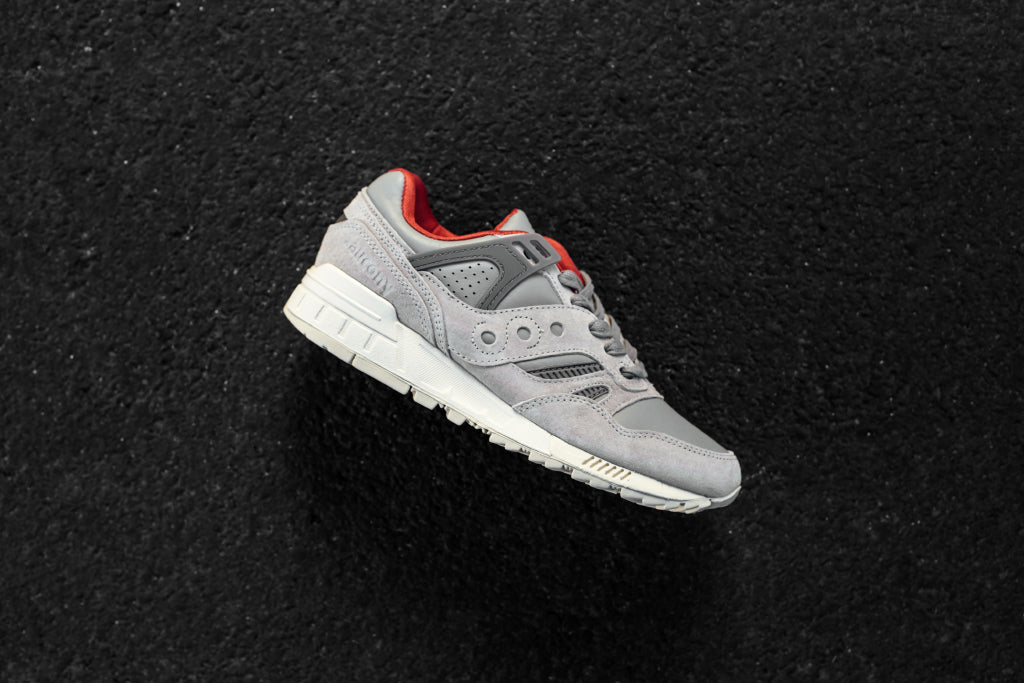 saucony grid sd public gardens