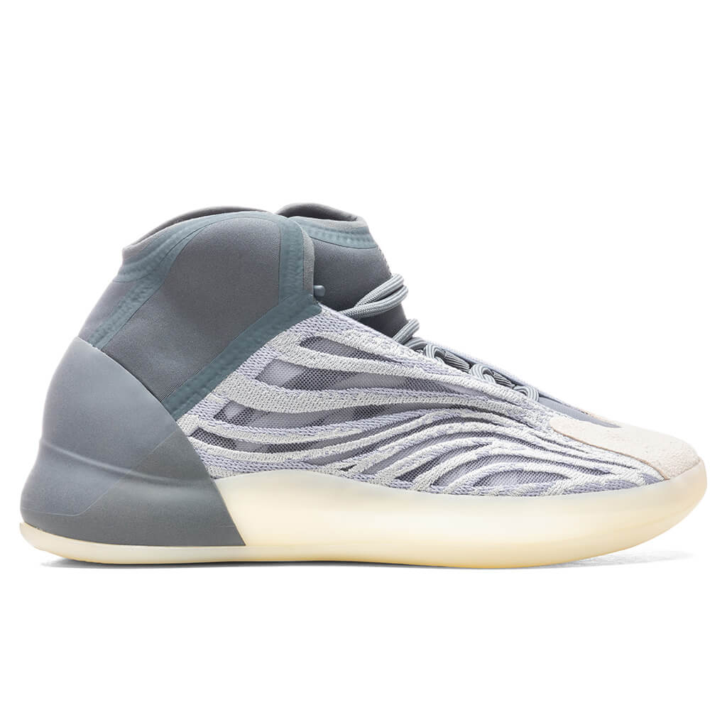 adidas originals yeezy quantum