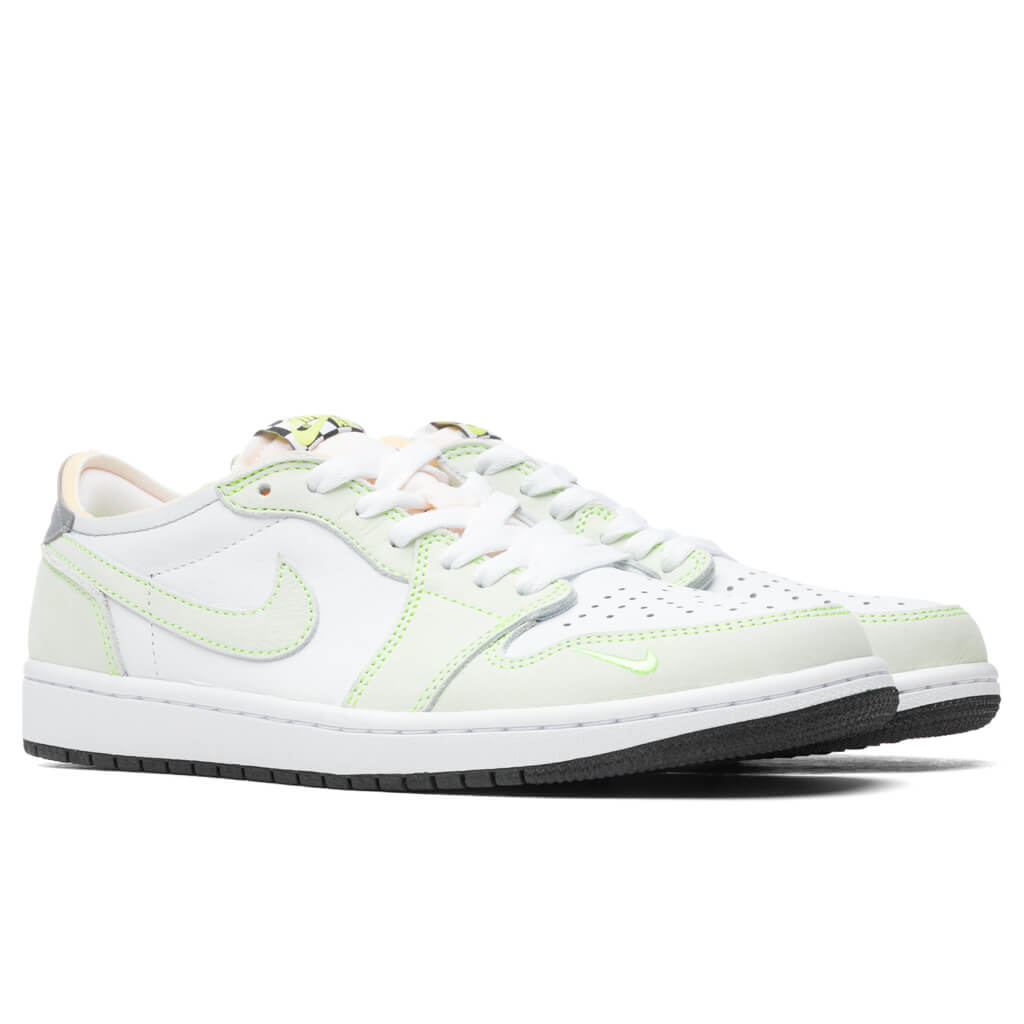 Air Jordan 1 Low Og White Black Ghost Green Feature