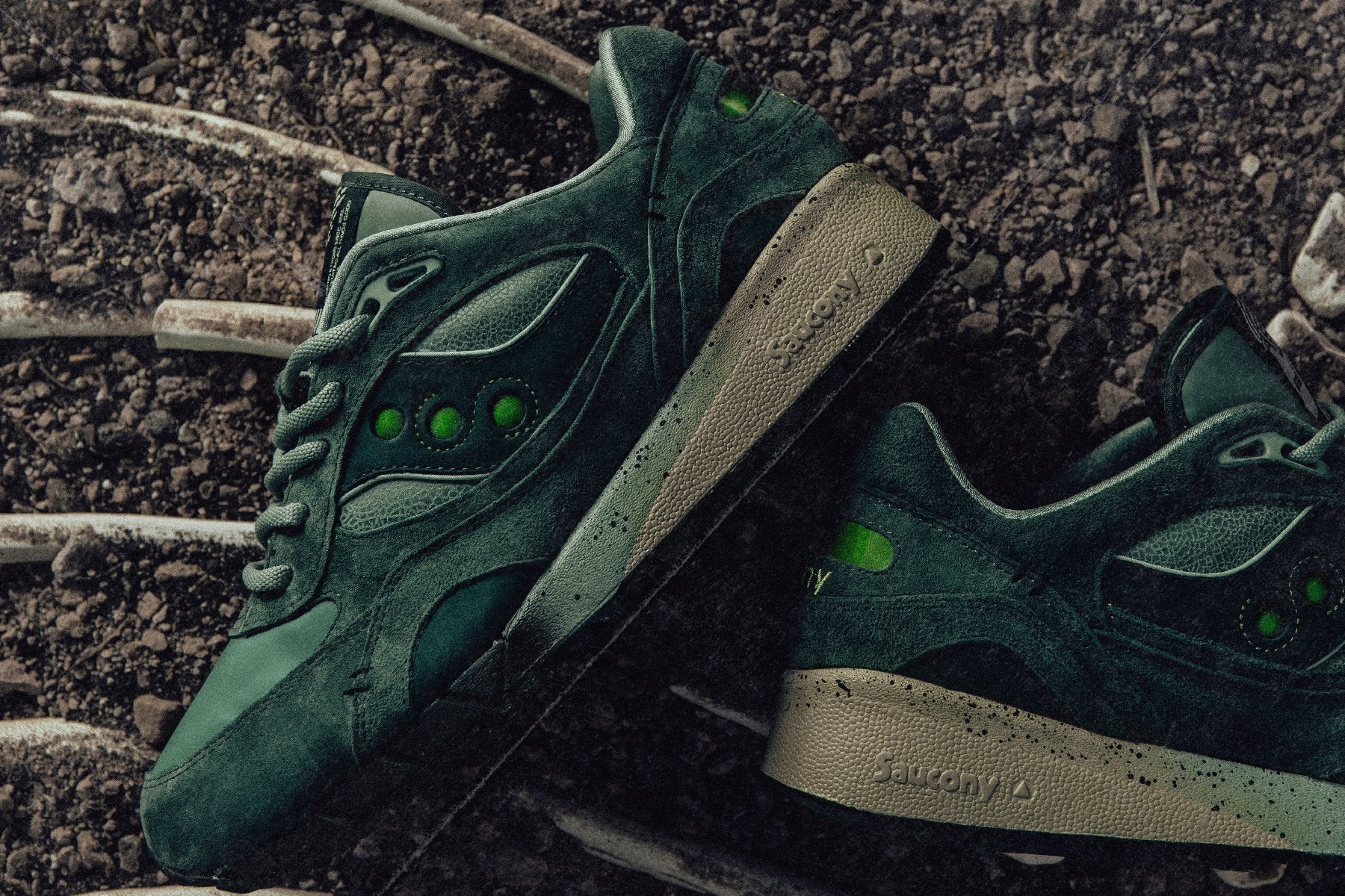 feature x saucony shadow 6 living fossil