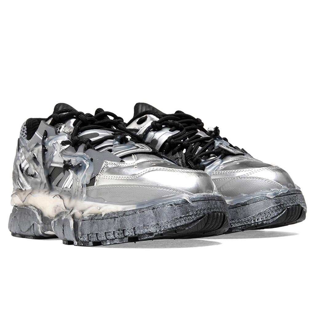 Maison Margiela Fusion Sneaker Low Top - Silver/Black – Feature