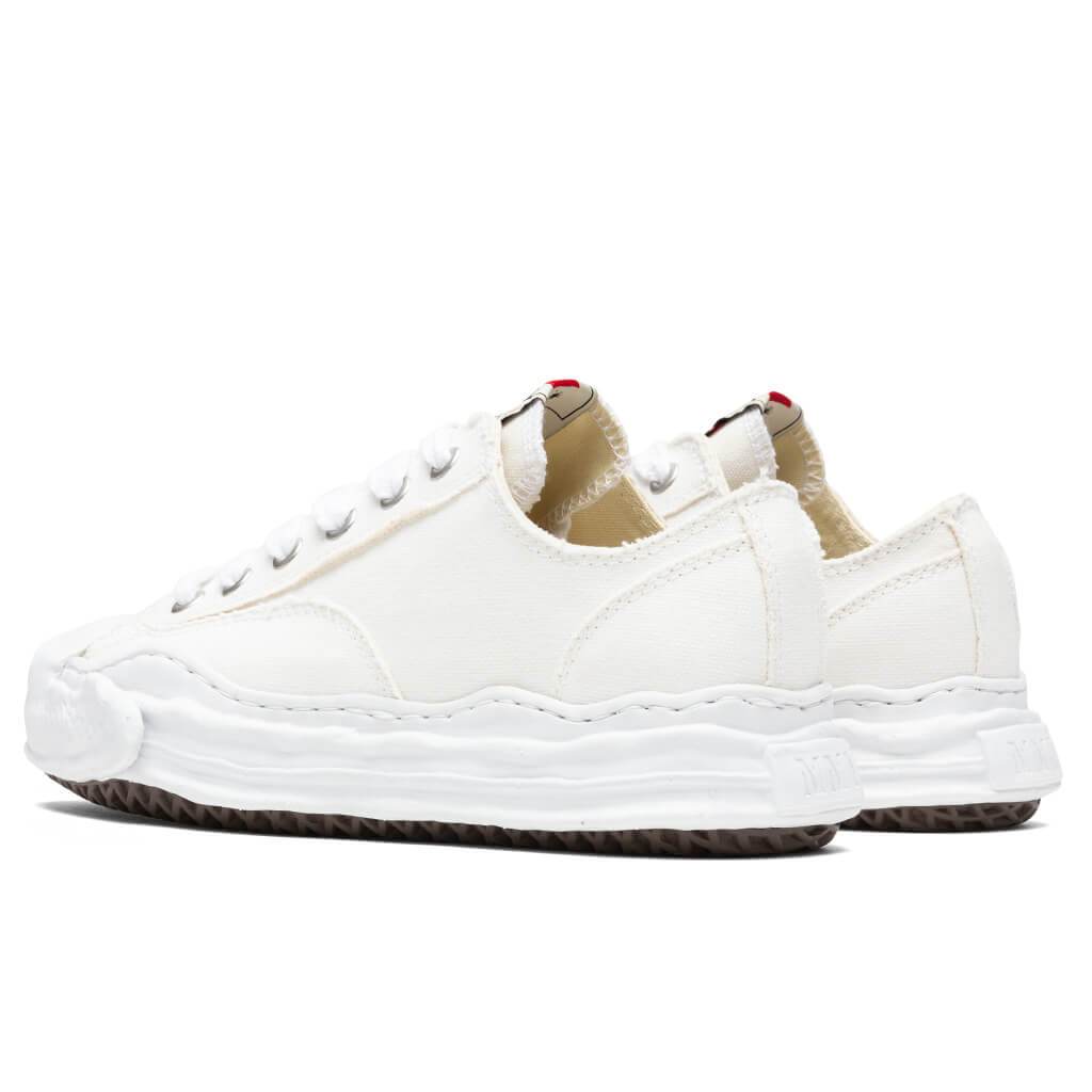 Maison Mihara Shoes White