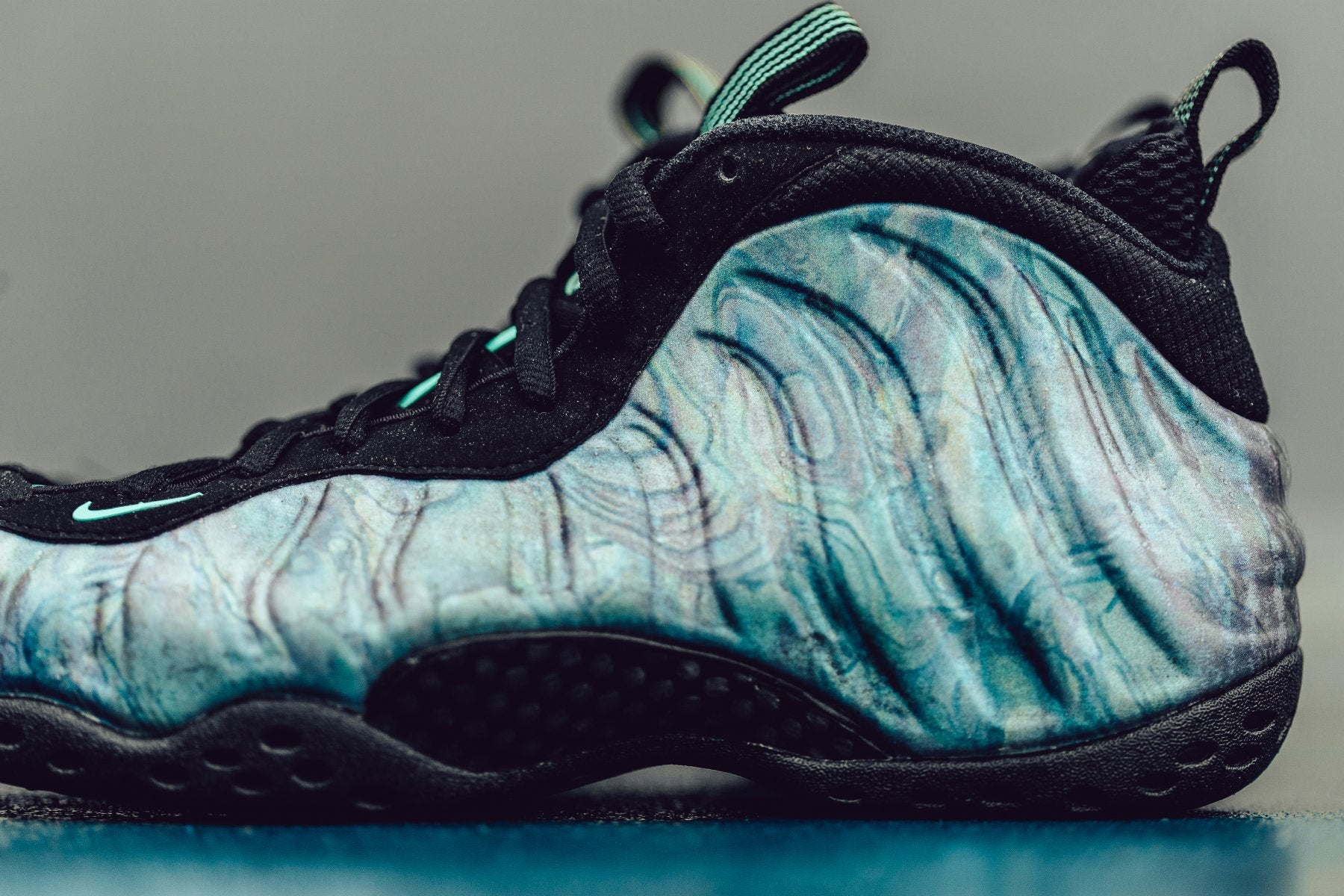 nike foamposite one abalone