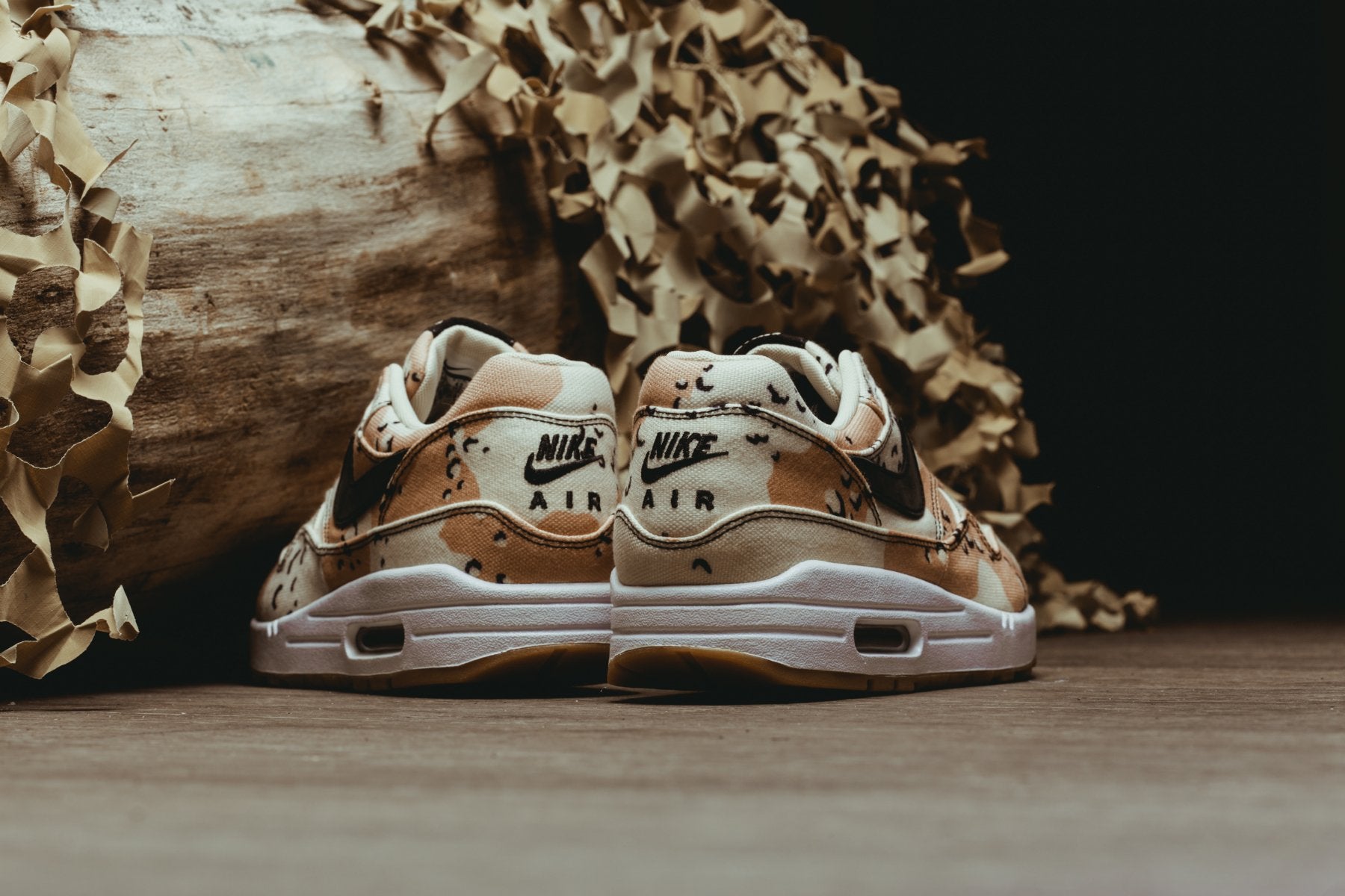 nike air max 1 premium beach black praline