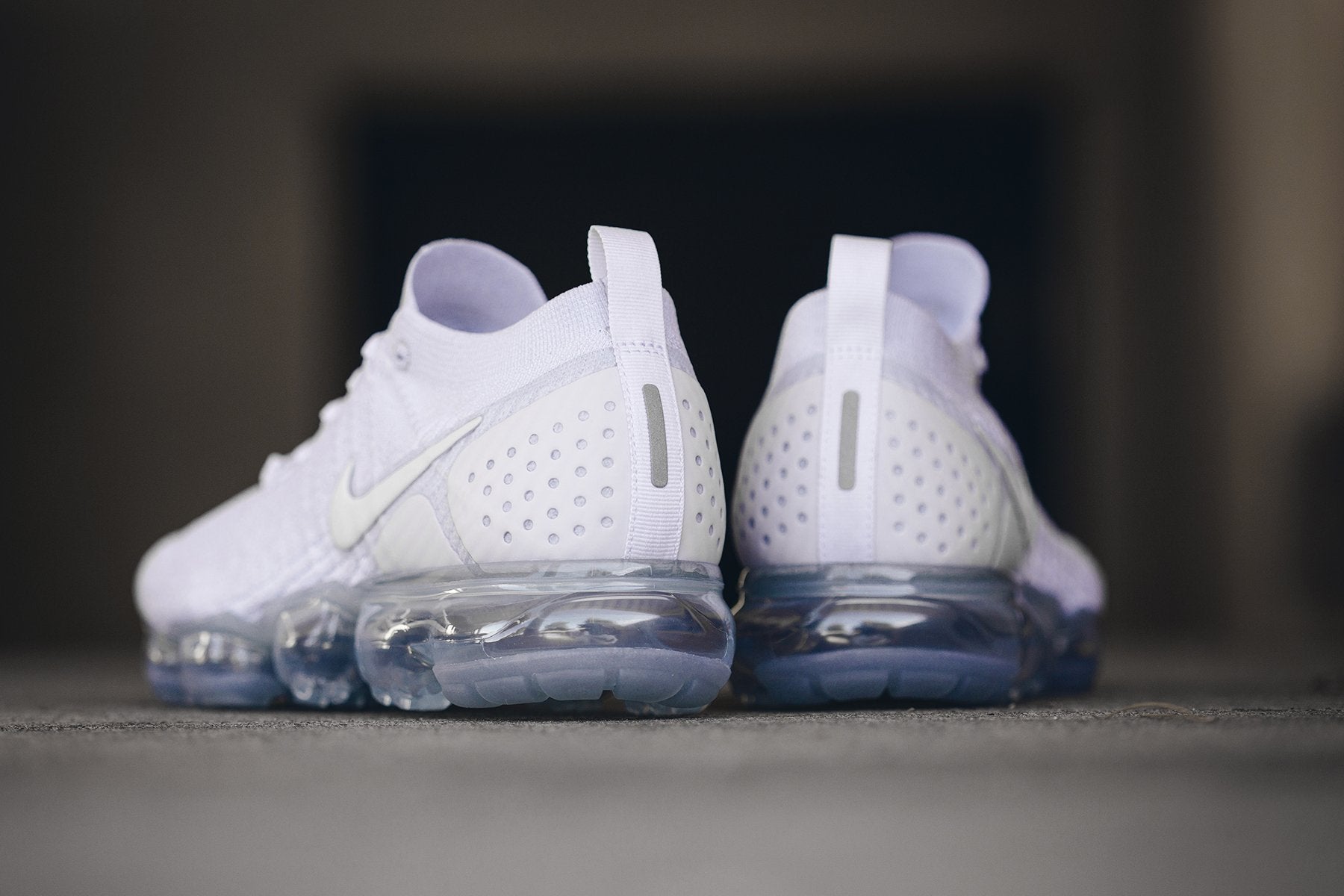 nike air vapormax flyknit 2 white pure platinum