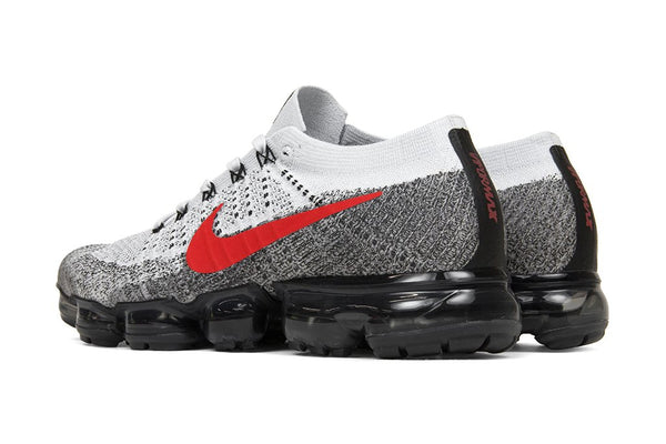 nike air vapormax flyknit platinum red black