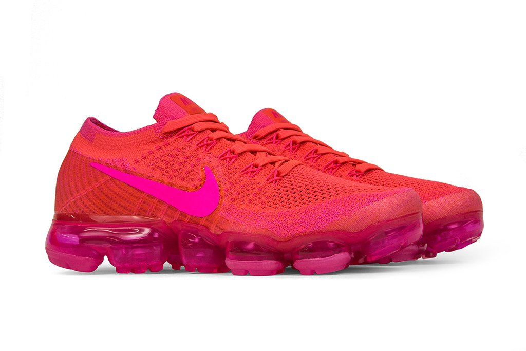 Nike Women's Air VaporMax Flyknit 