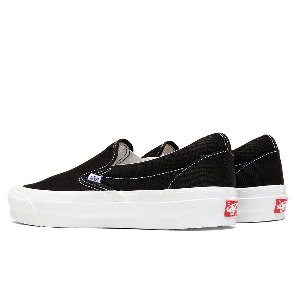 vans vault black and white