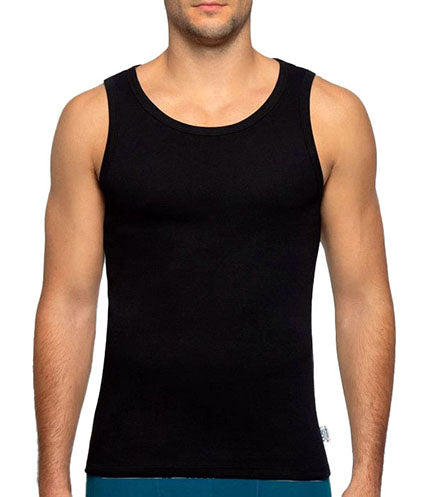 CAMISETA SIN MANGAS NEGRA – Uno