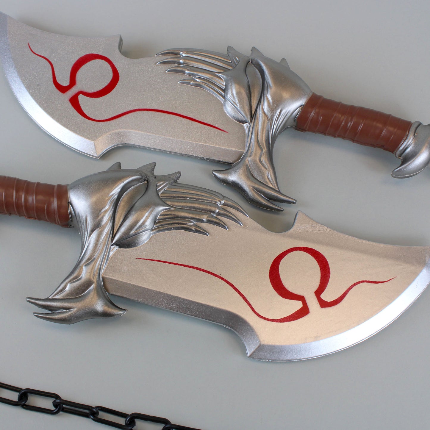 God of War Kratos's Blades Of Chaos , Kratos Metal Cosplay Weapon Prop