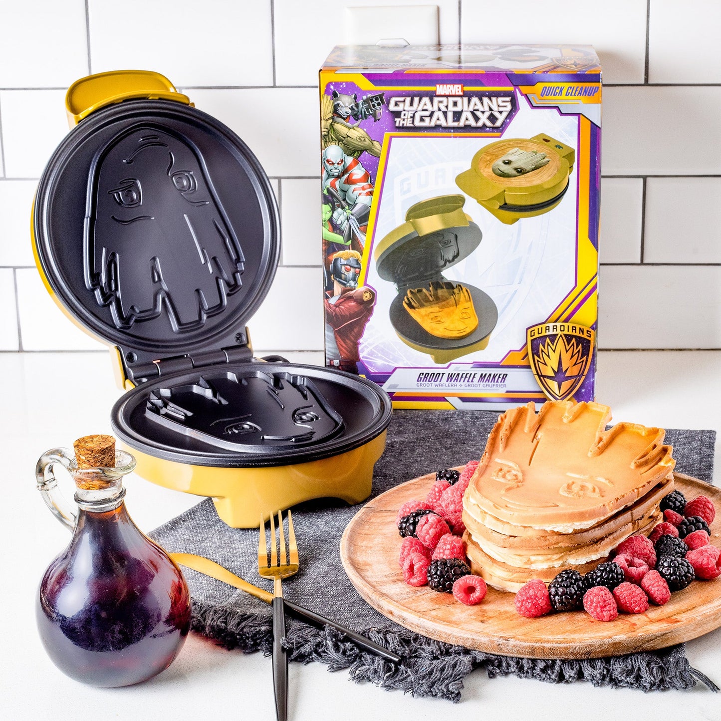 Pokemon Poke Ball Shape Specialty Waffle Maker – Collector's Outpost