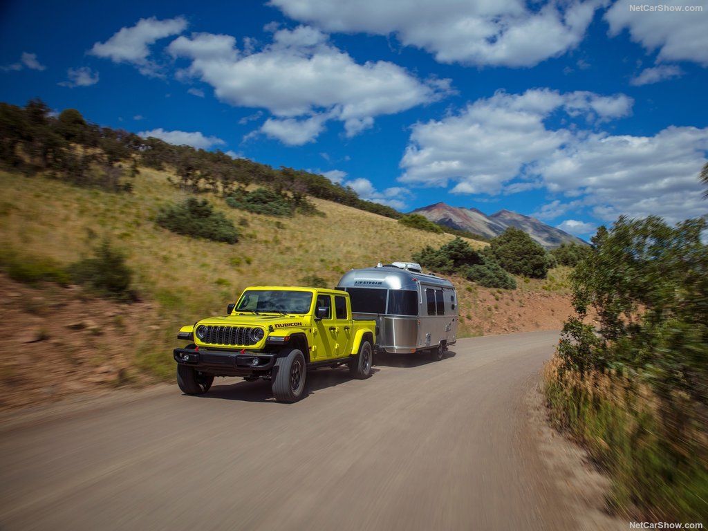 Jeep Gladiator towing