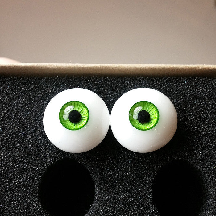 green urethane eyes