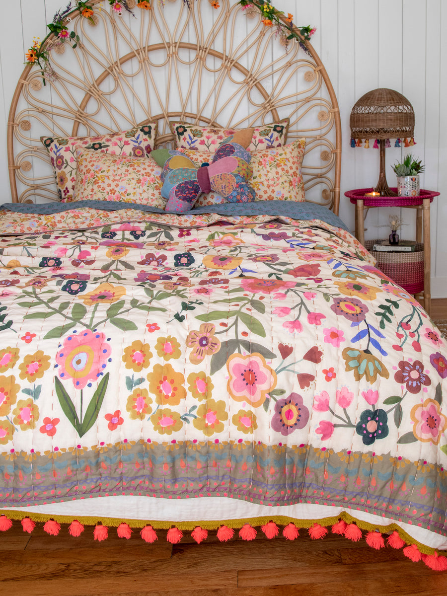 Bungalow Reversible Cotton Quilt - Chelsea