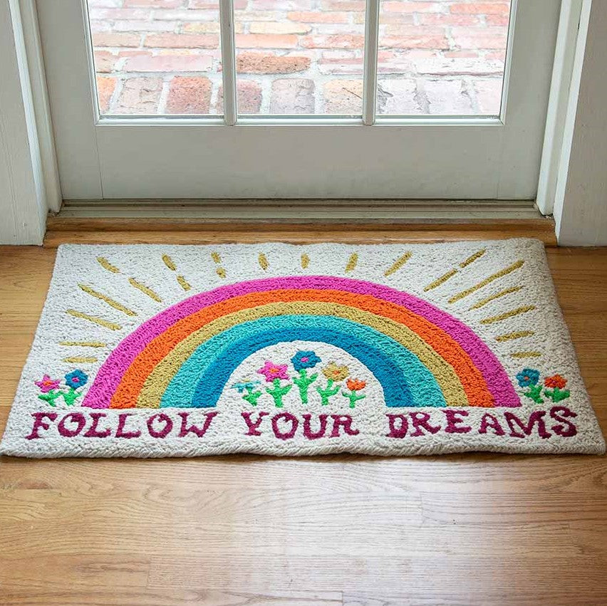 Follow your dreams accent rug