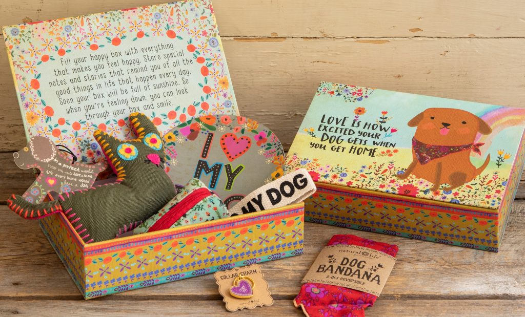 Dog Happy Box, filled with perfect gifts for dog lovers