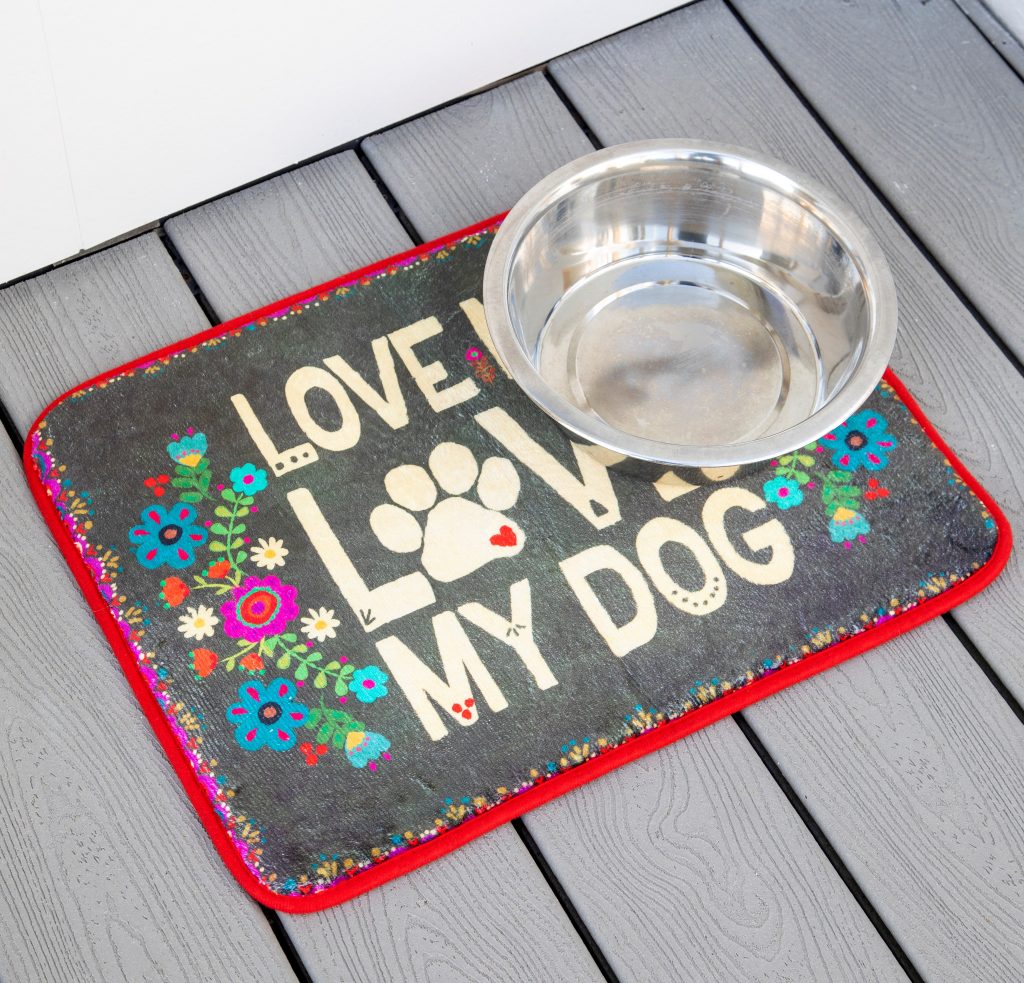 Drinking water mat for dogs make perfect dog lover gifts