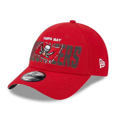 Tampa Bay Buccaneers NFL Sideline 2023 White 9FORTY Stretch Snap Cap