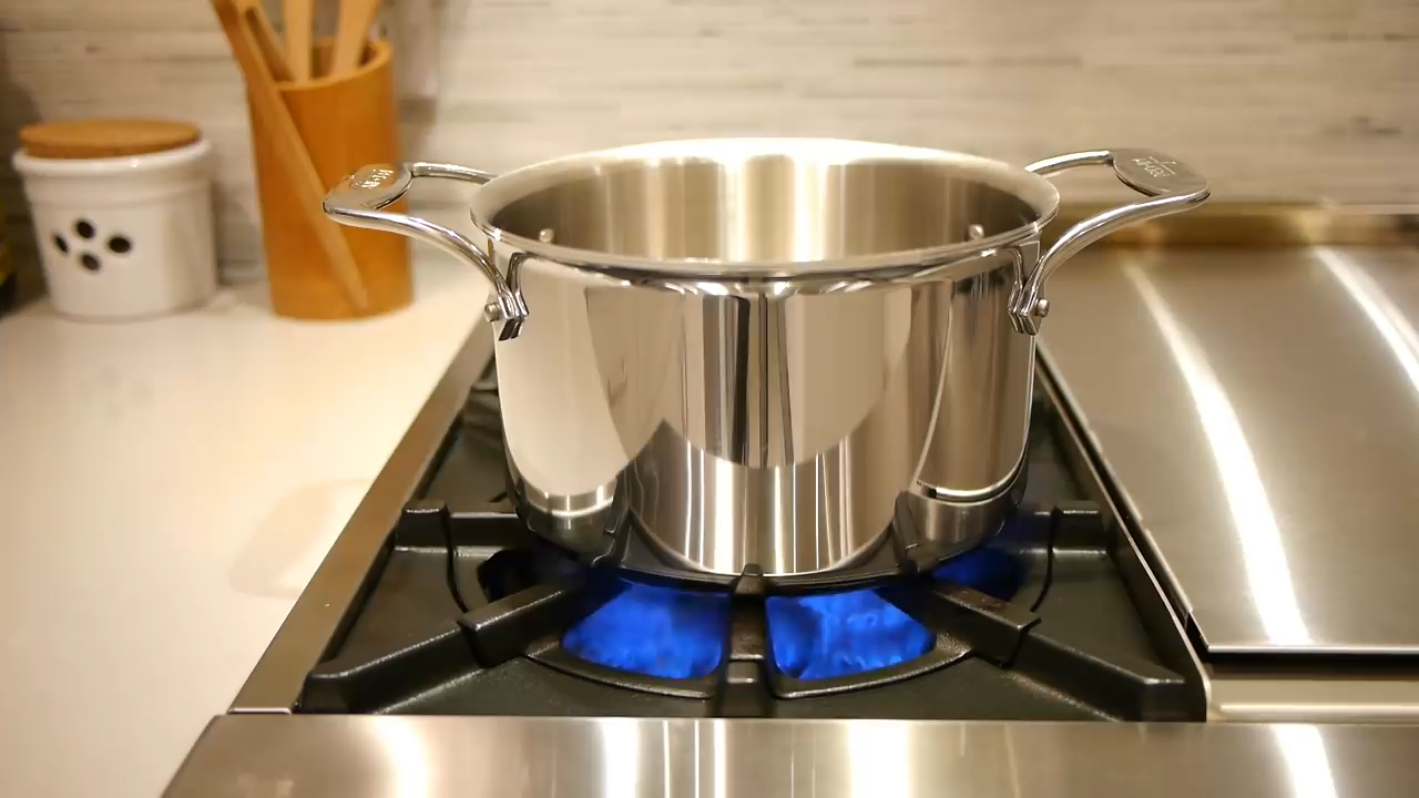 pan of water boiling