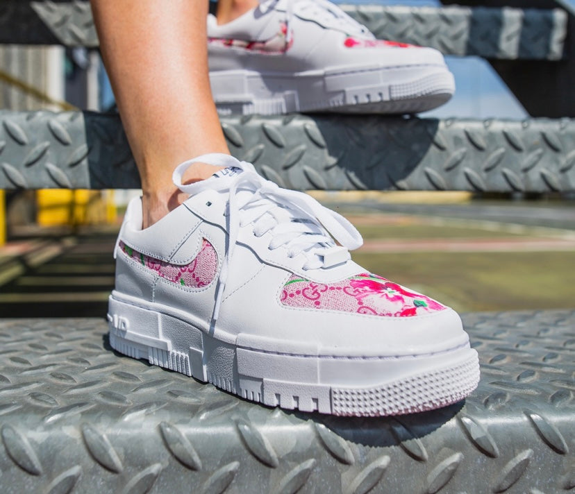 Nike Air Force 1 Pixels “Pink Flowers 