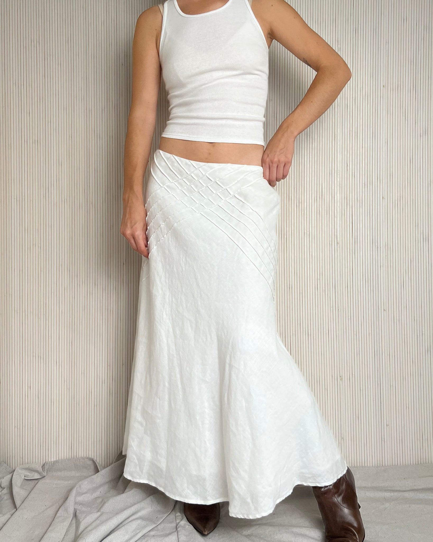 Y2k White Linen Maxi Skirt (Size 8)