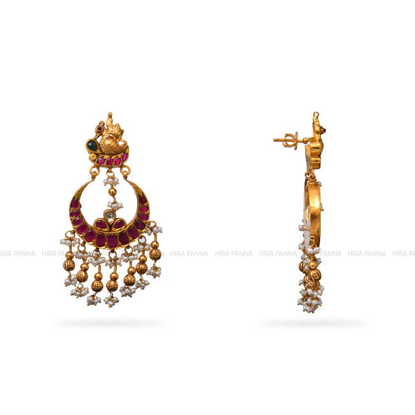 Buy Gold Heart Cluster Clip On Earrings - Joyalukkas