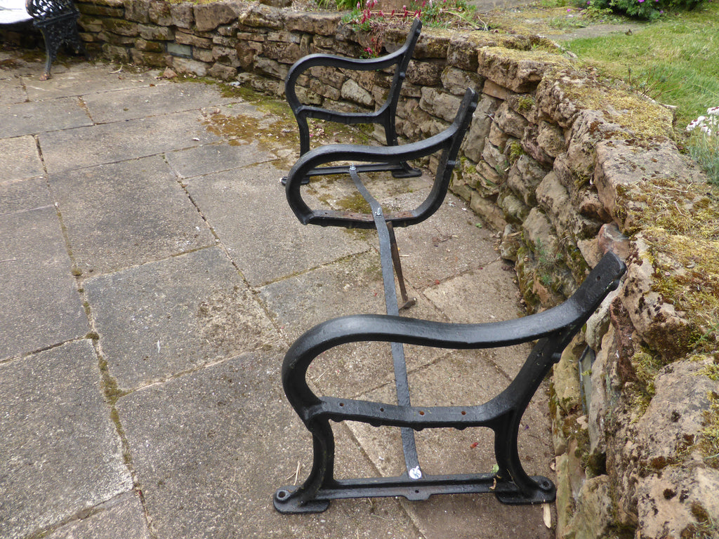 Reclaimed Industrial Cast Iron Park Bench Ends Garden Seat 4 6 Seate Dragonquarry Antiques Restoration