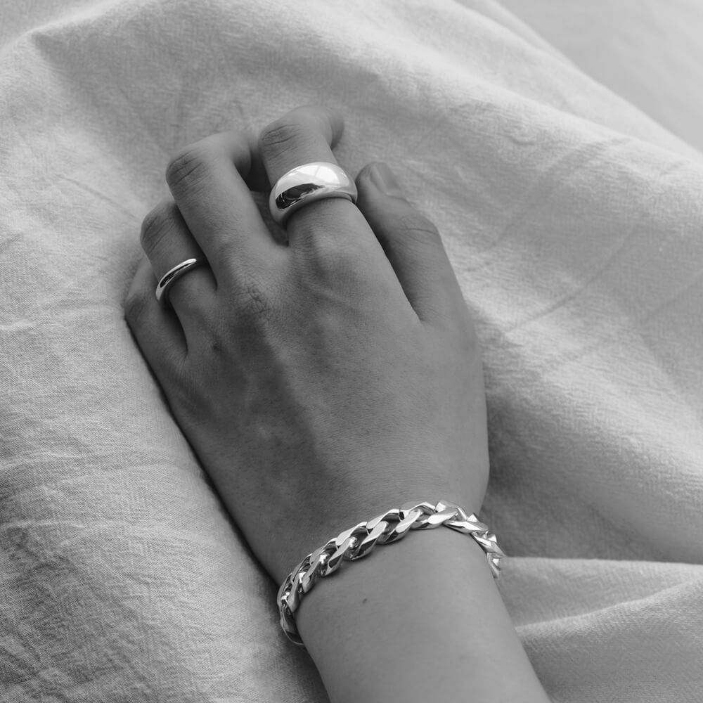 Curb Link Chain Bracelet | Aletta Jewelry