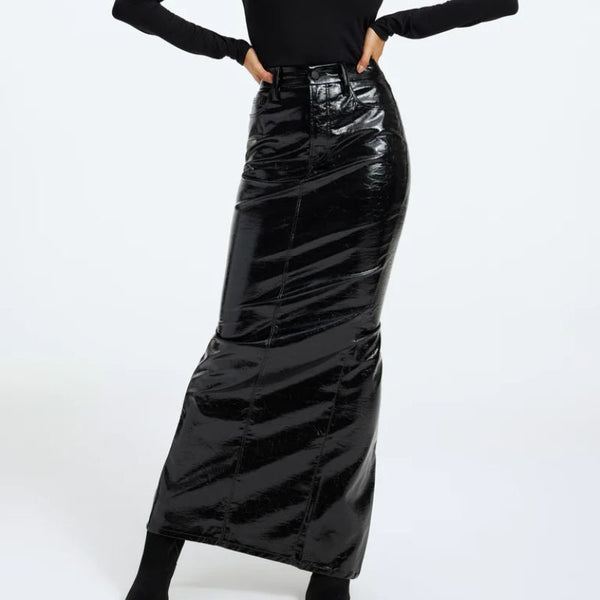 Maxi skirts are back - Good American faux leather maxi skirt
