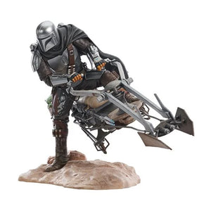 Diamond Select Star Wars: Mandalorian- Din Djarin on Speeder Bike Statue Ltd 1000 - Pop Freak Collectibles