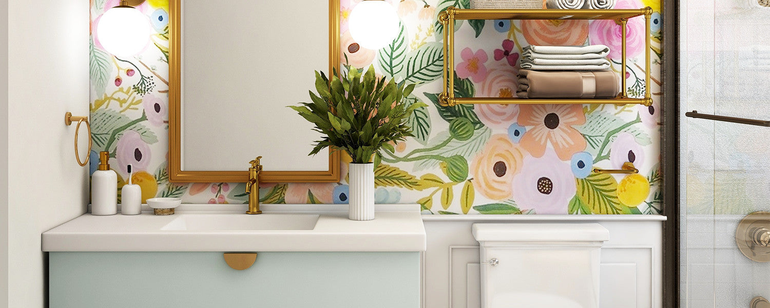 Bathroom with floral wallpaper 