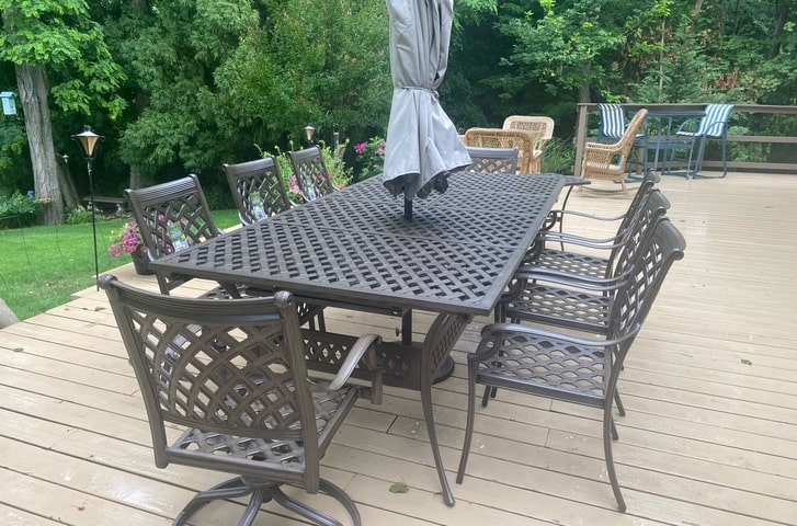 Glen Lake Home and Patio Oakcrest Aluminum Outdoor Dining Weave Extension Table Long Island Patio Furniture