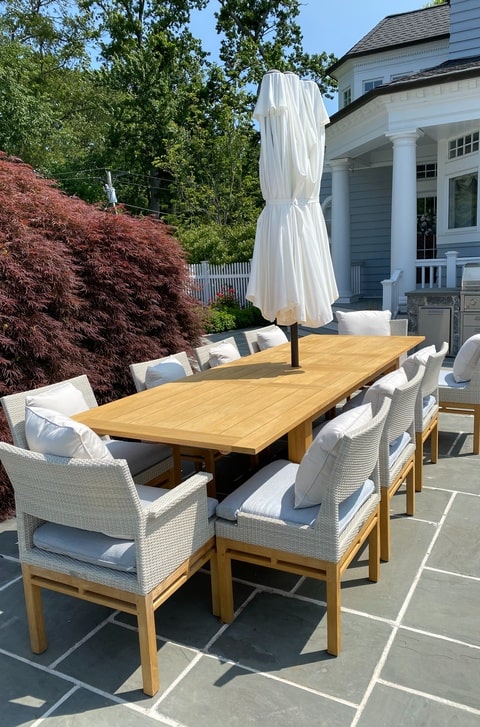 Kingsley Bate Teak Dining Hyannis Extension Table with Azores Chair