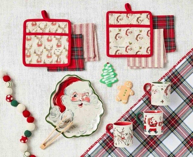 Mudpie Retro Santa Face Tartan Plaid Christmas Holiday Hostess Gift